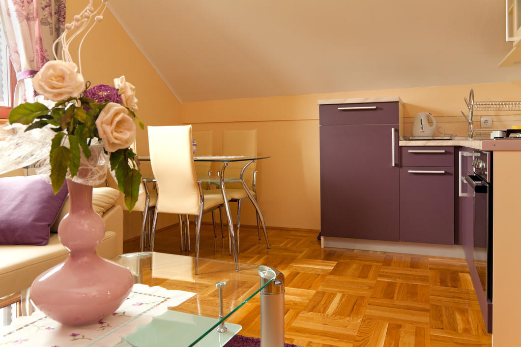 Apartments Tratincica เซลิสเต เดรซิสโก ห้อง รูปภาพ